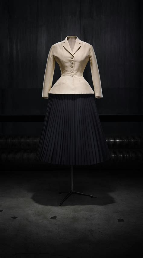 tailleur 1947 dior|christian Dior collection.